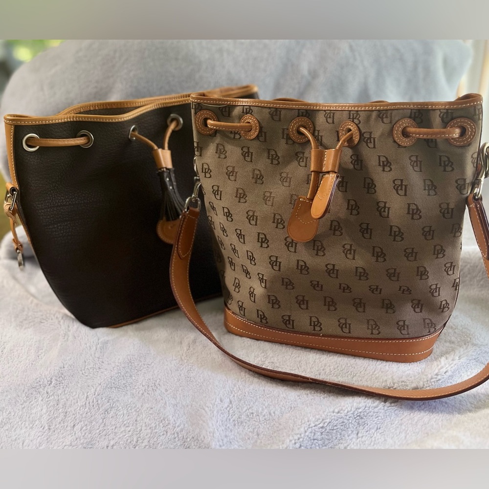 **SALE** 🤩🛍️ 2 (two) Dooney & Bourke drawstring bucket purses